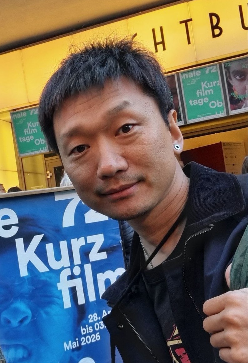 Yu Zhe 于哲